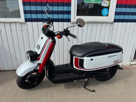 2017 Yamaha VOX, белый, 130000 рублей, вид 2