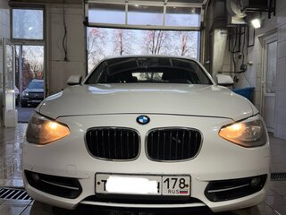 2013 BMW 1 серии 116i II (F20/F21), белый, 920000 рублей, вид 1