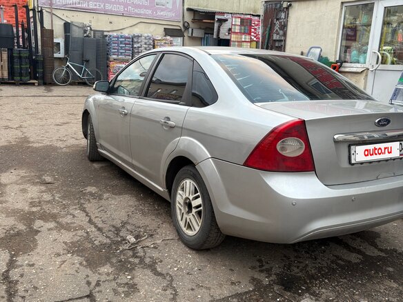 2008 Ford Focus II Рестайлинг, серебристый, 350000 рублей - вид 9