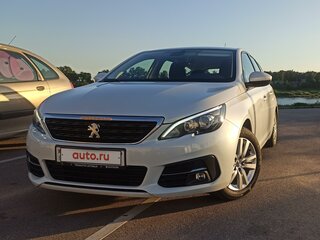 2018 Peugeot 308 II Рестайлинг, белый, 1450000 рублей, вид 1