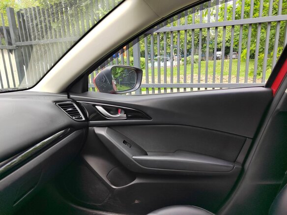 2014 Mazda 3 III (BM), пурпурный, 1470000 рублей - вид 10