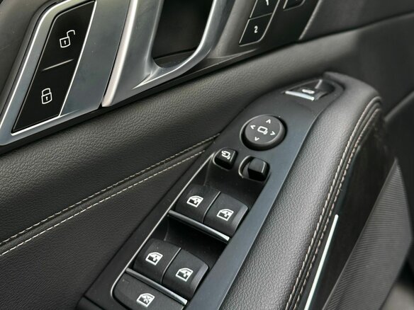 2021 BMW X5 40i IV (G05/G18), синий, 8450000 рублей - вид 8