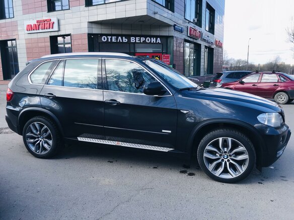 2010 BMW X5 30i II (E70), серый, 1500000 рублей - вид 20