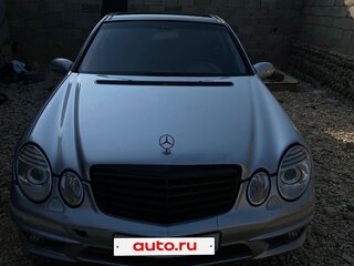 2002 Mercedes-Benz E-Класс 500 III (W211, S211), серебристый, 1100000 рублей, вид 2