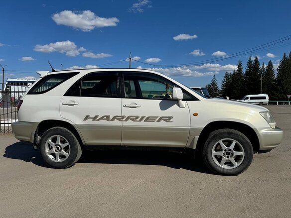 1998 Toyota Harrier I (XU10), серый, 900000 рублей - вид 4
