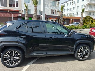 2021 Toyota Yaris Cross I, чёрный, 2200000 рублей, вид 2