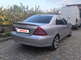 2000 Mercedes-Benz C-Класс 200 II (W203), белый, 670000 рублей, вид 4