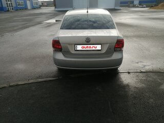 2012 Volkswagen Polo V, золотистый, 870000 рублей, вид 3