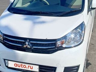 2019 Mitsubishi eK Wagon III Рестайлинг, белый, 920000 рублей, вид 2