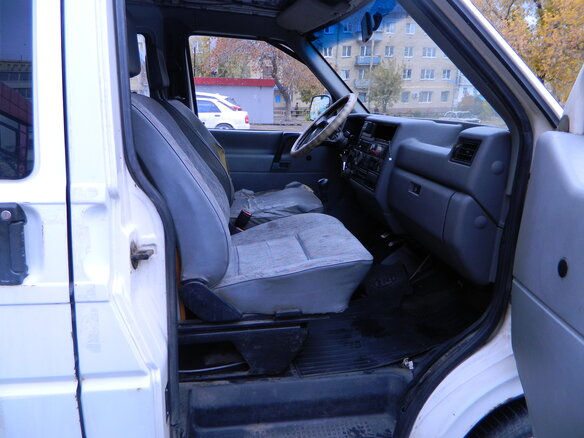 1994 Volkswagen Transporter T4, белый - вид 6