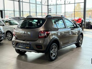 2018 Renault Sandero Stepway II Рестайлинг, коричневый, 1200000 рублей, вид 4