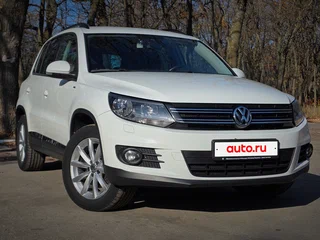 2015 Volkswagen Tiguan I Рестайлинг, белый, 2250000 рублей, вид 1