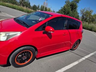 2011 Toyota Ractis II, красный, 1100000 рублей, вид 4