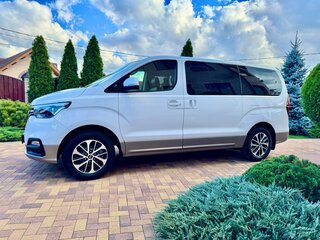 2019 Hyundai Grand Starex I Рестайлинг 2, белый, 3750000 рублей, вид 5