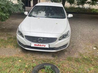 2013 Volvo S60 II Рестайлинг, белый, 1350000 рублей, вид 5