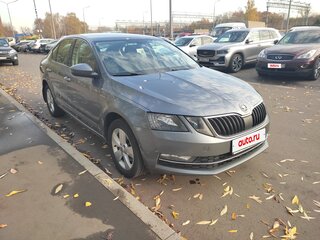 2019 Skoda Octavia III (A7) Рестайлинг, серый, 1650000 рублей, вид 2
