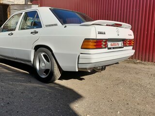 1986 Mercedes-Benz 190 (W201), белый, 900000 рублей, вид 5
