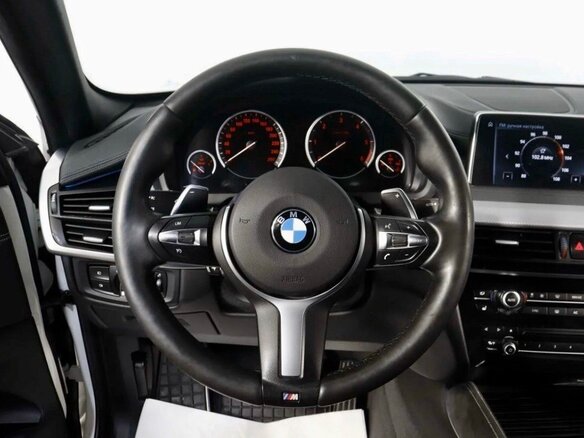 2017 BMW X6 30d II (F16), белый, 4390900 рублей - вид 9