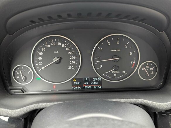 2012 BMW X3 28i xDrive II (F25), белый - вид 11