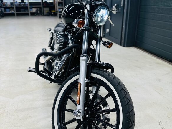 2010 Harley-Davidson Sportster 1200, чёрный, 750000 рублей - вид 13