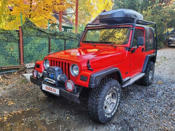 1997 Jeep Wrangler II (TJ), пурпурный, 1800000 рублей