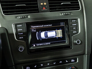 2013 Volkswagen Golf VII, белый, 849585 рублей, вид 4