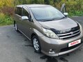 2010 Toyota ISis I Рестайлинг, серый, 959000 рублей - вид 1