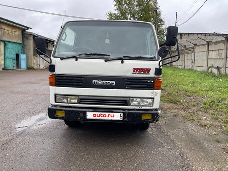 1992 Mazda Titan, белый, 750000 рублей, вид 2