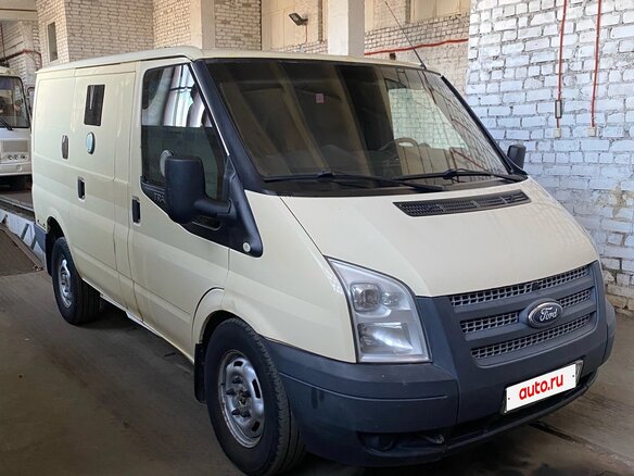 2013 Ford Transit, бежевый, 650000 рублей - вид 1