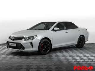 2016 Toyota Camry VII (XV50) Рестайлинг, белый, 2090000 рублей, вид 1
