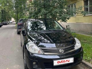 2011 Nissan Tiida I Рестайлинг, чёрный, 950000 рублей, вид 1