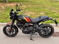 2025 Royal Enfield Guerrilla 450, чёрный, 450000 рублей
