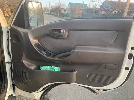 2012 Hyundai Porter II, белый, 1550000 рублей, вид 3