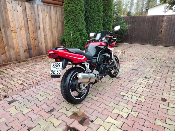 2000 Yamaha FZS600 Fazer, красный, 249999 рублей - вид 4