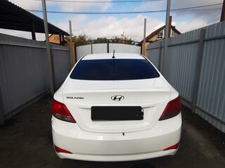 2016 Hyundai Solaris I Рестайлинг, белый, 950000 рублей, вид 4