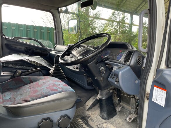 2003 Hino Series 500 (Ranger), белый, 4950000 рублей - вид 3