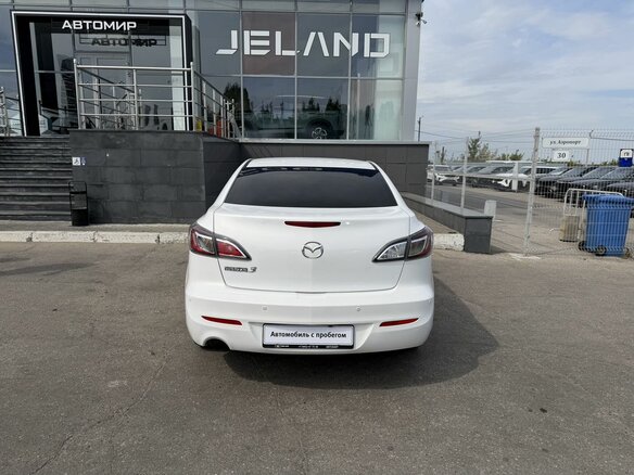 2013 Mazda 3 II (BL) Рестайлинг, белый - вид 5