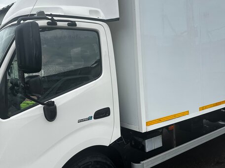 2021 Hino Series 300 (Dutro), белый, 5900000 рублей, вид 4