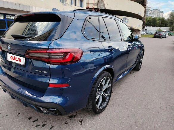 2020 BMW X5 40i IV (G05/G18), синий, 4750000 рублей - вид 22