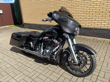 2020 Harley-Davidson CVO Street Glide, чёрный, 2500000 рублей, вид 2