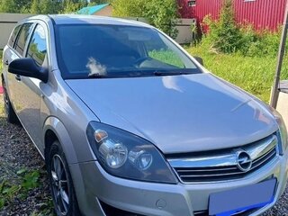2012 Opel Astra H Рестайлинг, серебристый, 650000 рублей, вид 4