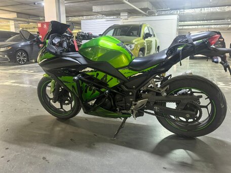 2015 Kawasaki Ninja 300, зелёный, 320000 рублей, вид 3