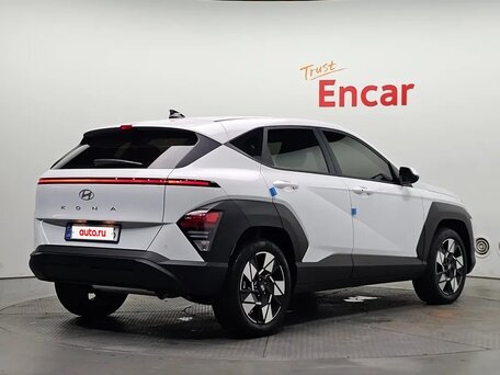 2024 Hyundai Kona II (SX2), белый, 2600000 рублей, вид 3
