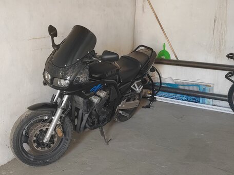 1997 Yamaha FZ400, чёрный, 310000 рублей, вид 3