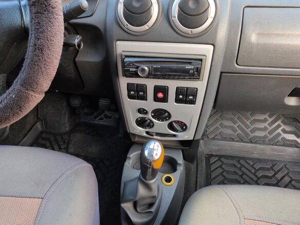 2008 Renault Logan I, серый, 405000 рублей - вид 20