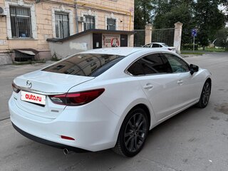 2017 Mazda 6 III (GJ) Рестайлинг, белый, 1570000 рублей, вид 4