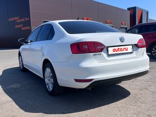 2013 Volkswagen Jetta VI, белый, 1050000 рублей, вид 3