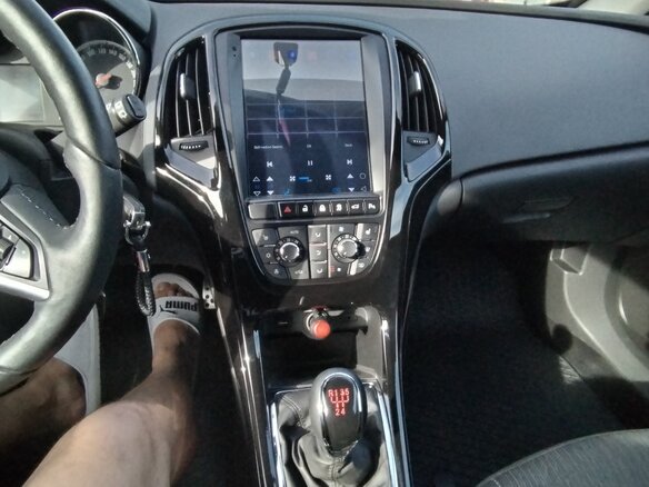 2013 Opel Astra GTC J Рестайлинг, жёлтый, 1800000 рублей - вид 7