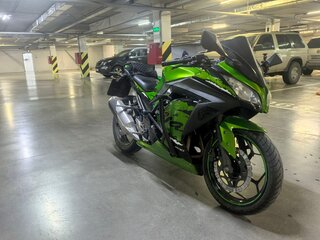 2015 Kawasaki Ninja 300, зелёный, 320000 рублей, вид 1