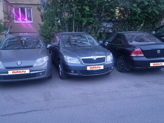 2010 Skoda Octavia II (A5) Рестайлинг, серый, 999999 рублей, вид 1